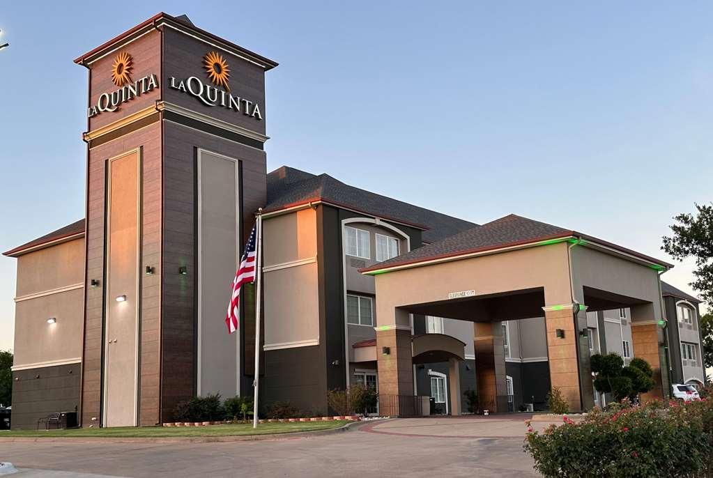 La Quinta By Wyndham Sulphur Springs Extérieur photo